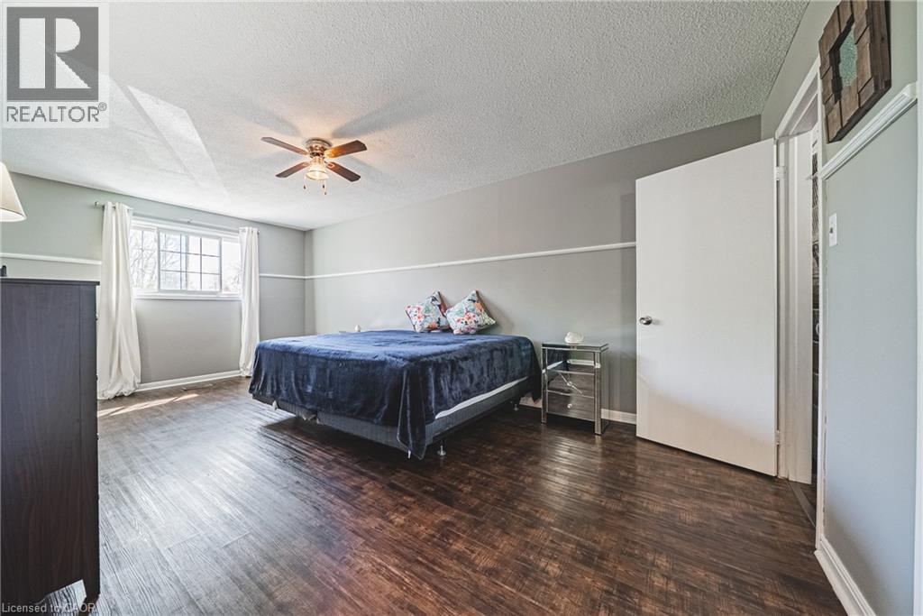 2200 SANDRINGHAM Drive, Burlington, Ontario, L7P1T9 — Photo 20