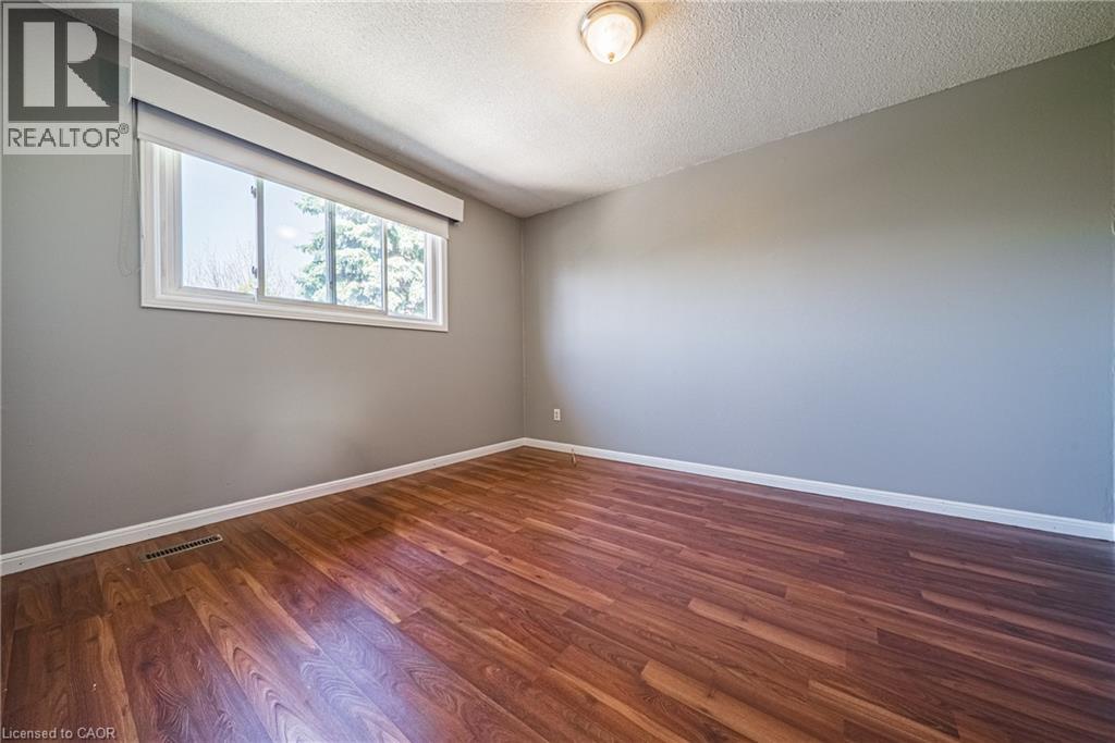 2200 SANDRINGHAM Drive, Burlington, Ontario, L7P1T9 — Photo 27