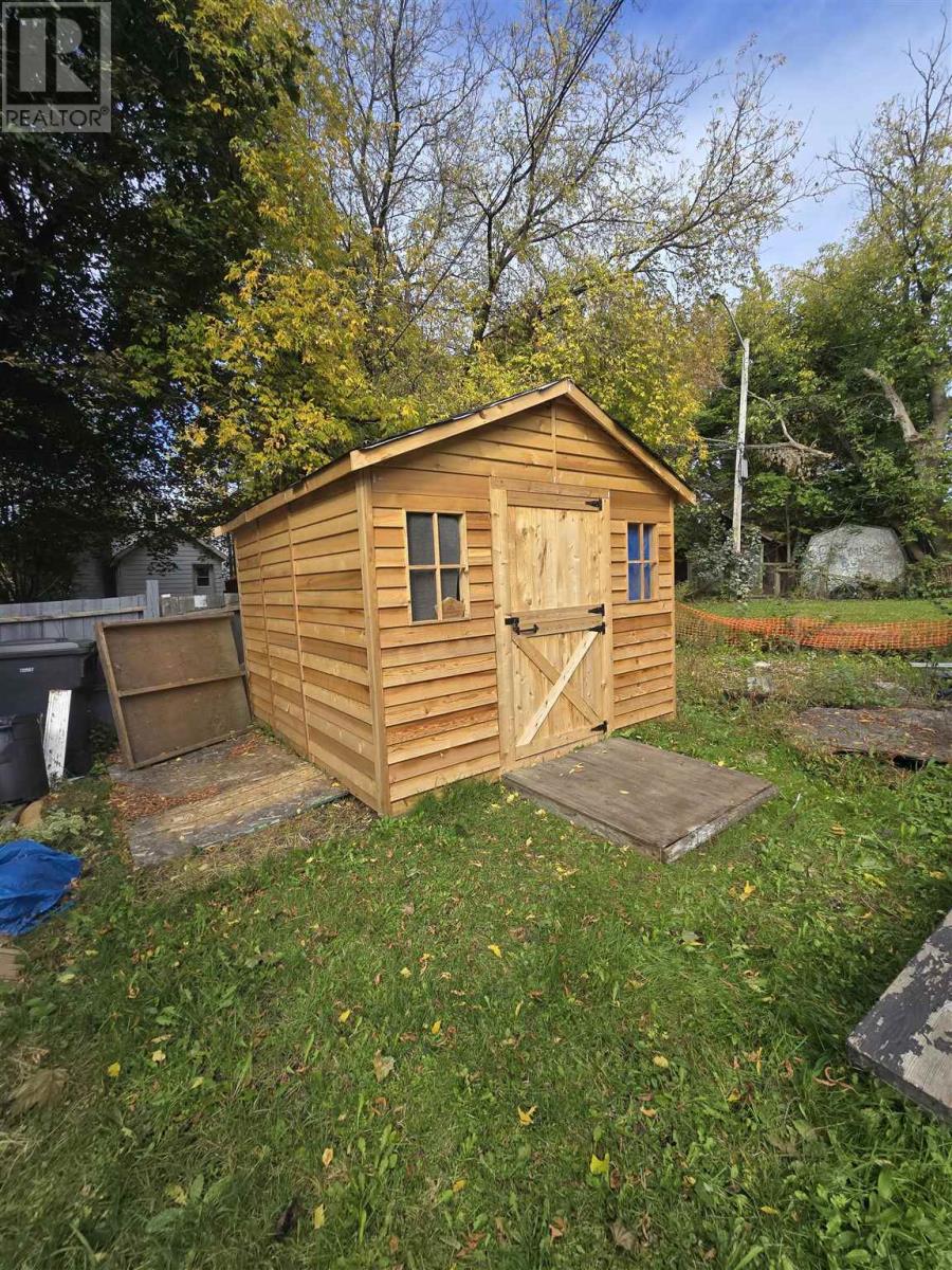 183 Tancred ST, Sault Ste. Marie, Ontario, P6A2W3 — Photo 3