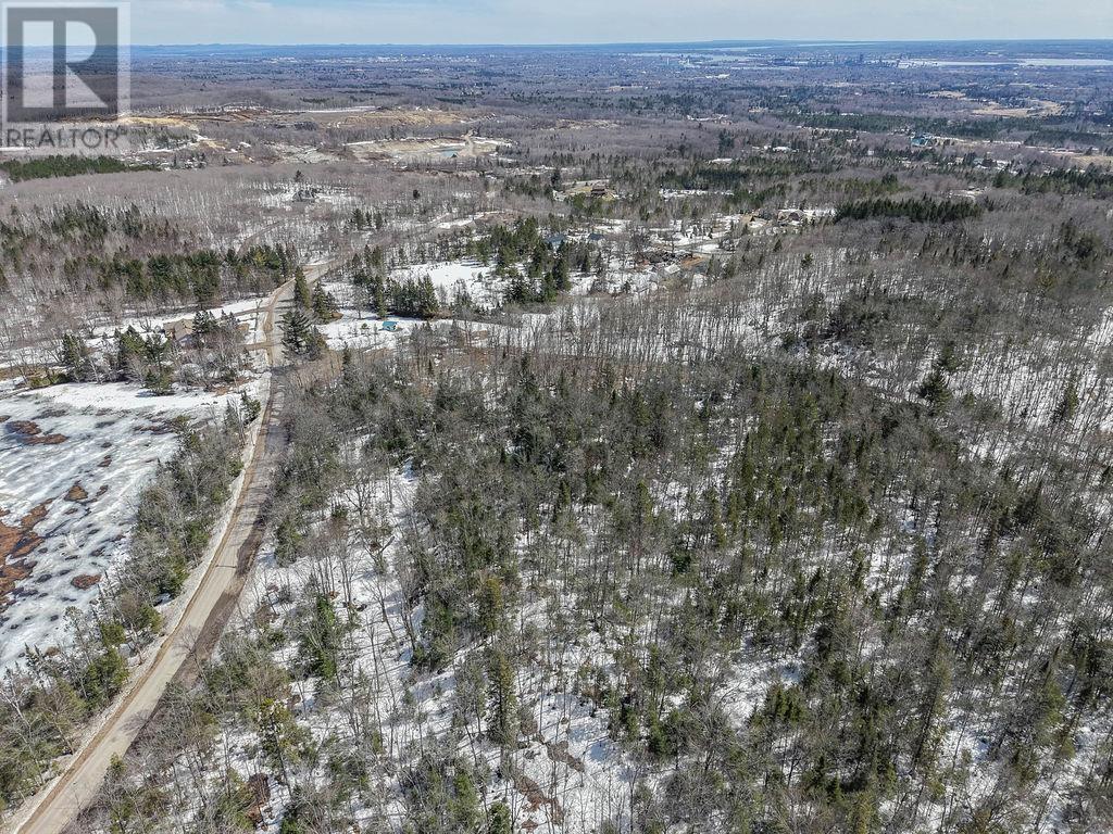 677 Maki RD, Sault Ste. Marie, Ontario, P6A6K4 — Photo 6