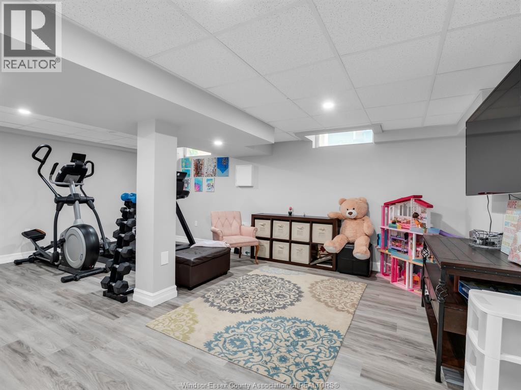 2351 SANTOS DRIVE, Windsor, Ontario, N9G2J7 — Photo 25