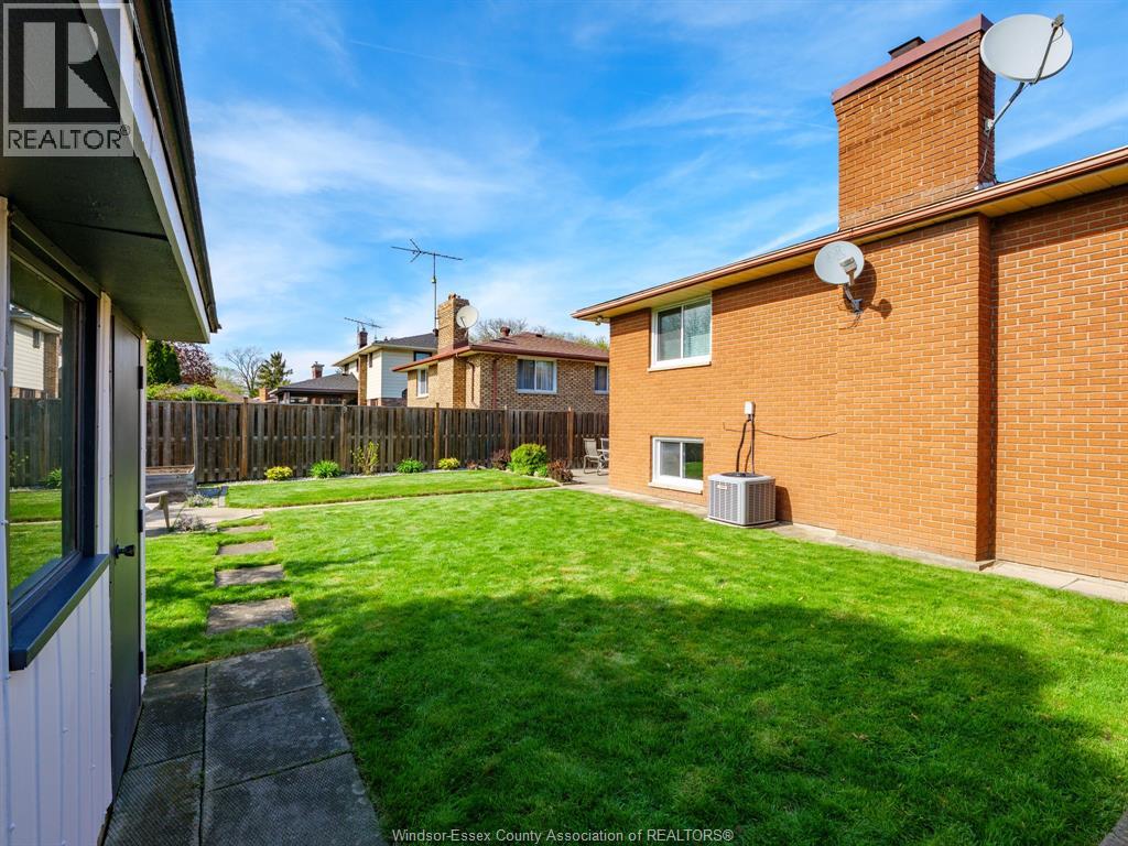 2351 SANTOS DRIVE, Windsor, Ontario, N9G2J7 — Photo 33