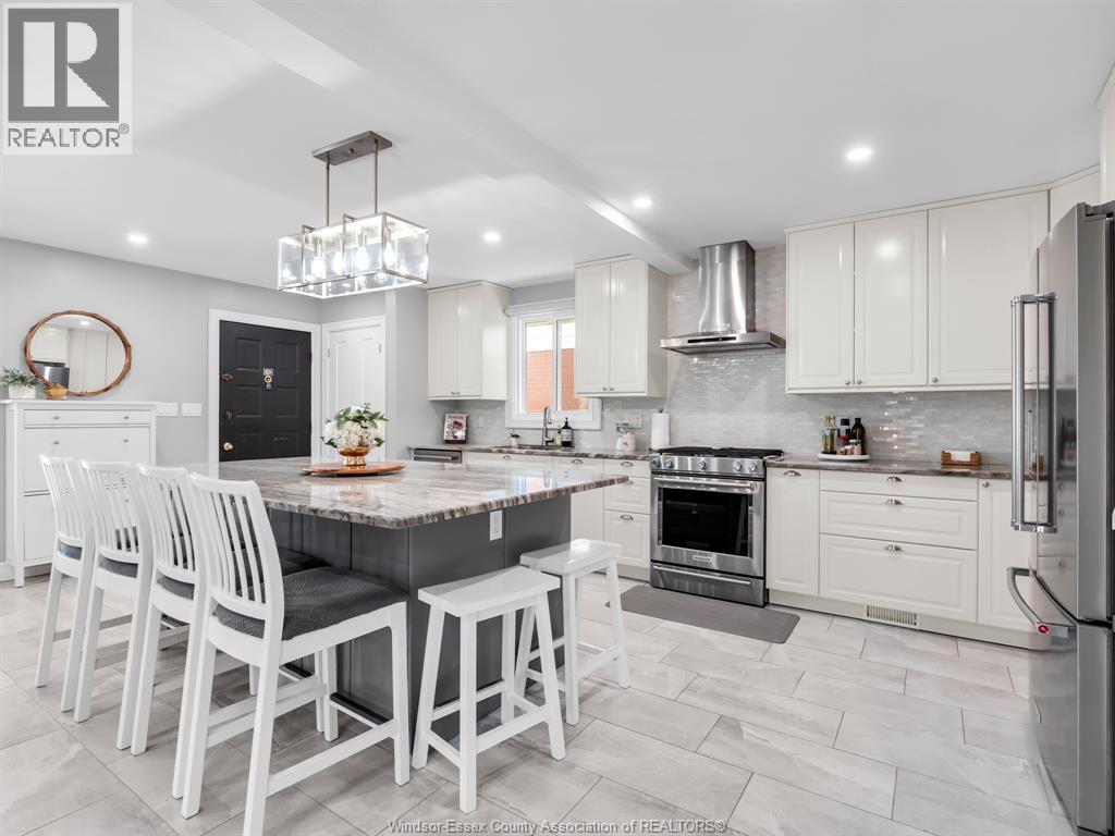 2351 SANTOS DRIVE, Windsor, Ontario, N9G2J7 — Photo 9