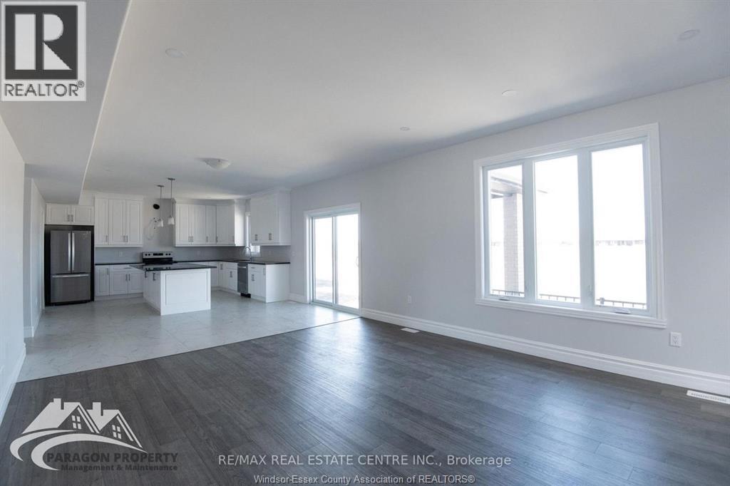 150 TUSCANY TRAIL, Chatham, Ontario, N7M0R9 — Photo 5