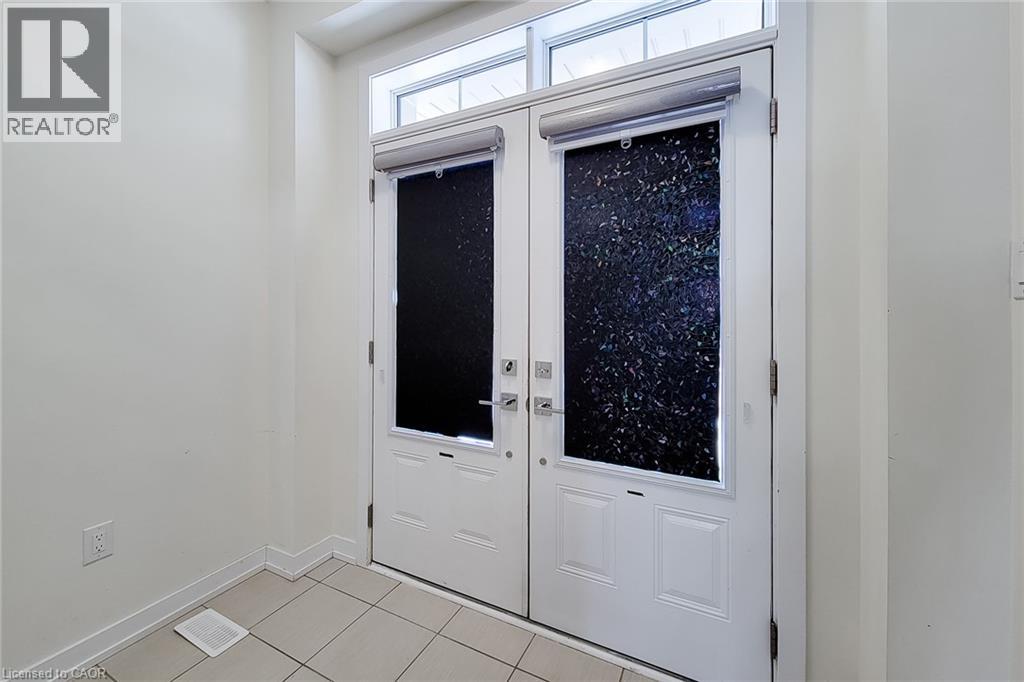 20 MONTEITH Drive, Brantford, Ontario, N3T0W6 — Photo 6