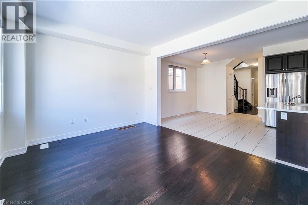 20 MONTEITH Drive, Brantford, Ontario, N3T0W6 — Photo 9