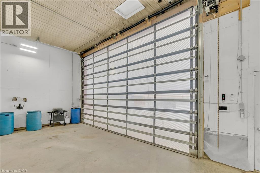 8485 WELLINGTON RD 86 Road, Mapleton, Ontario, N4W3G8 — Photo 11
