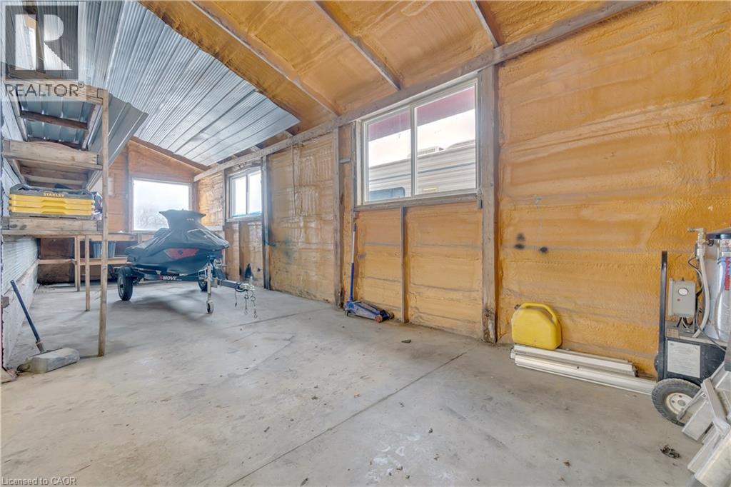 8485 WELLINGTON RD 86 Road, Mapleton, Ontario, N4W3G8 — Photo 16