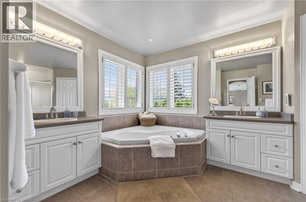 4266 CLUBVIEW Drive, Burlington, Ontario, L7M4X2 — Photo 25