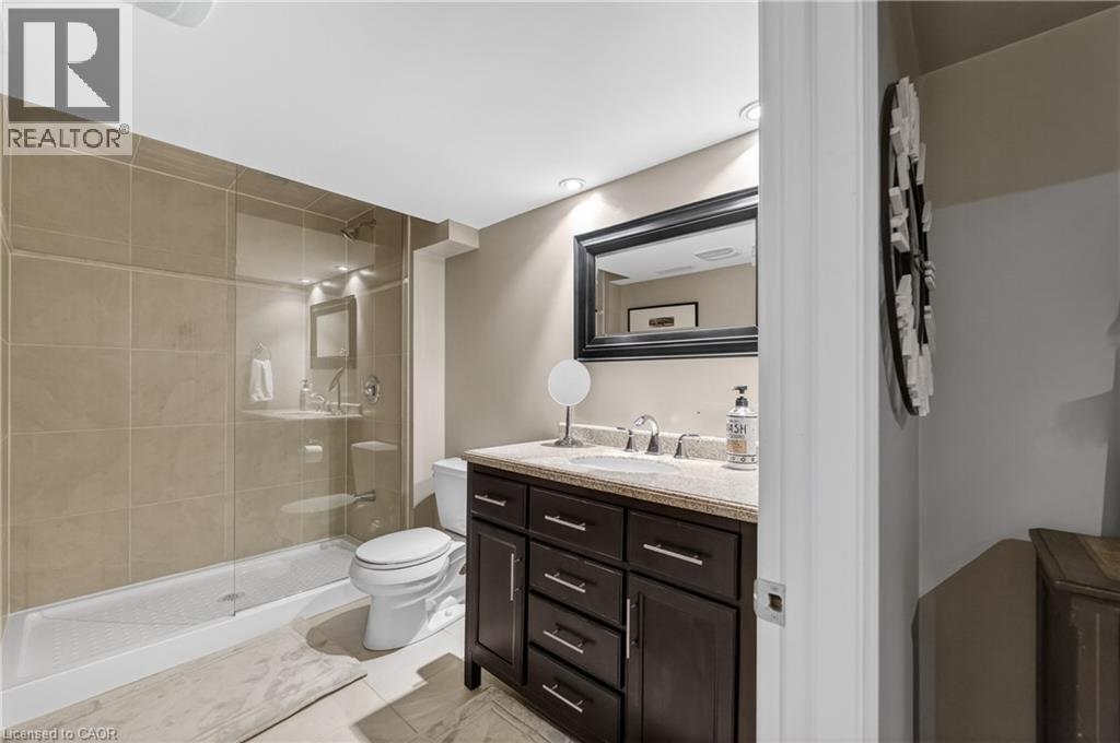 4266 CLUBVIEW Drive, Burlington, Ontario, L7M4X2 — Photo 38