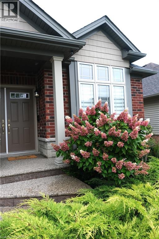 140 FESTIVAL Way, Hamilton, Ontario, L0R1C0 — Photo 4