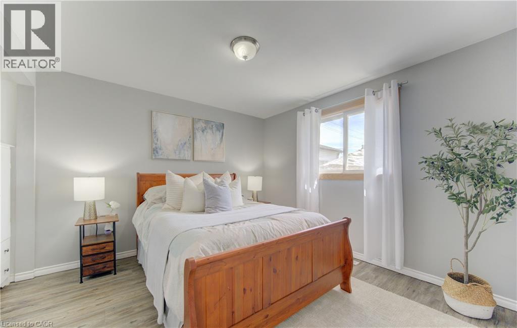 100 JOHANNA Drive, Cambridge, Ontario, N1S4A7 — Photo 16