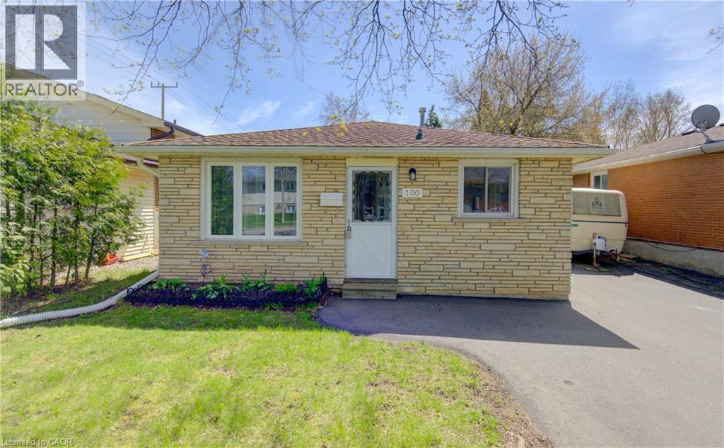 100 JOHANNA Drive, Cambridge, Ontario, N1S4A7 — Photo 2