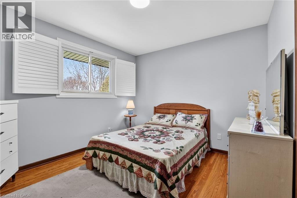 13 CASCADE Court, St. Catharines, Ontario, L2P1T5 — Photo 16