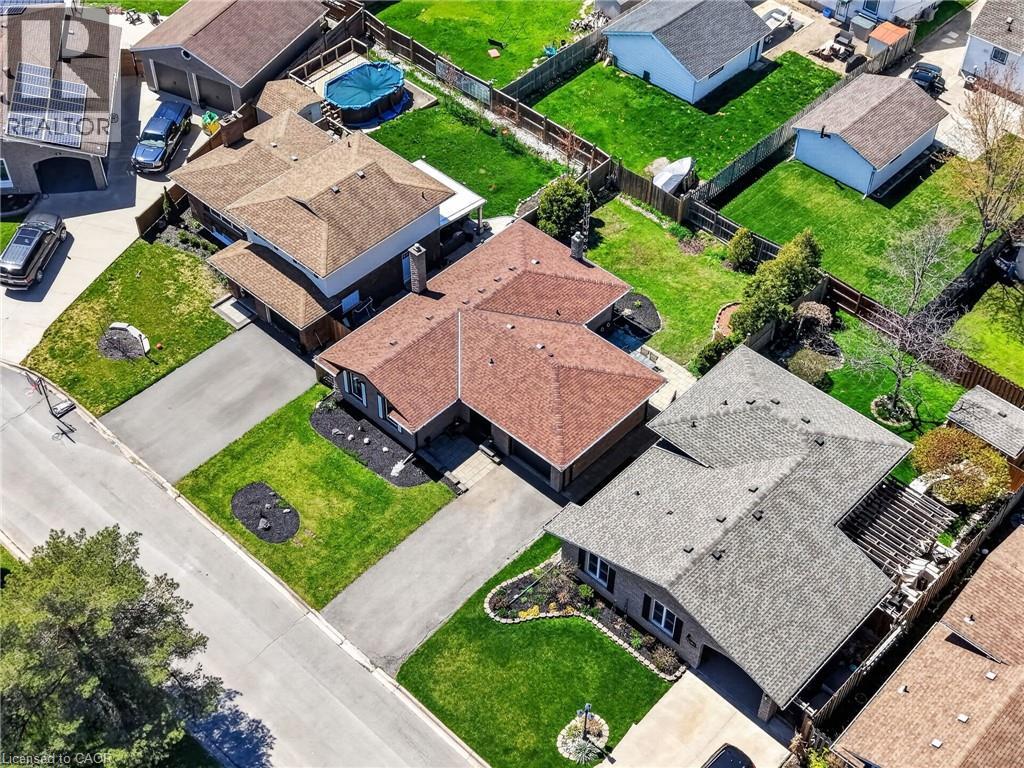 13 CASCADE Court, St. Catharines, Ontario, L2P1T5 — Photo 38