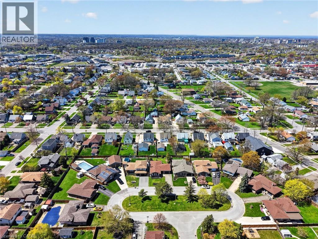 13 CASCADE Court, St. Catharines, Ontario, L2P1T5 — Photo 41