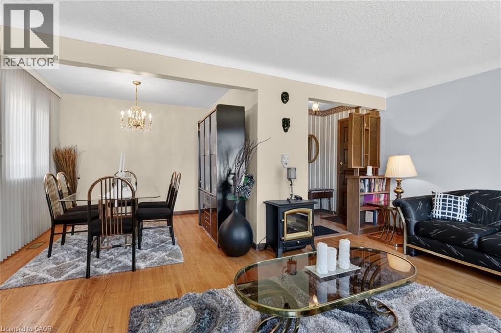 13 CASCADE Court, St. Catharines, Ontario, L2P1T5 — Photo 9