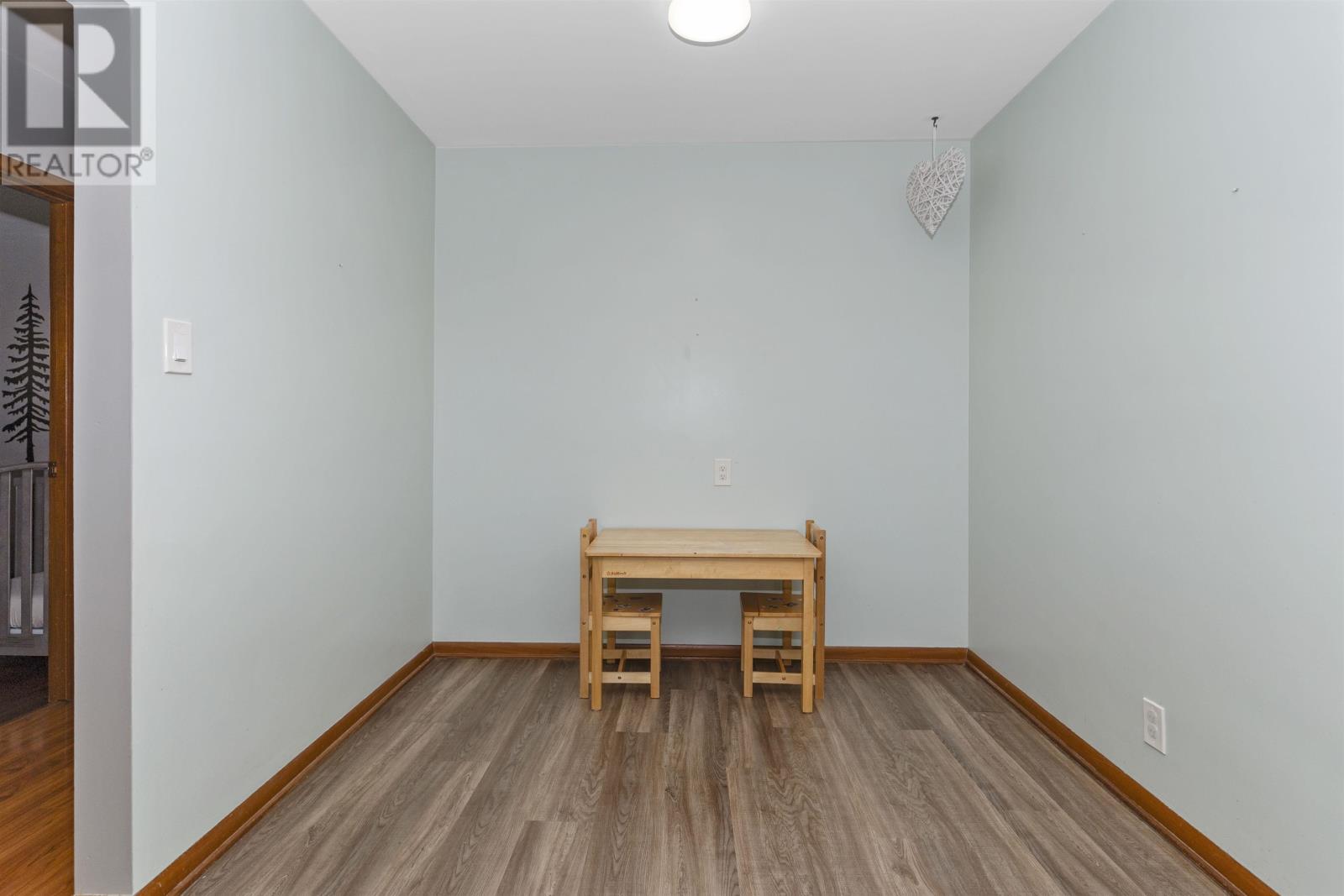 431 Cartier CT, Thunder Bay, Ontario, P7E6A9 — Photo 13