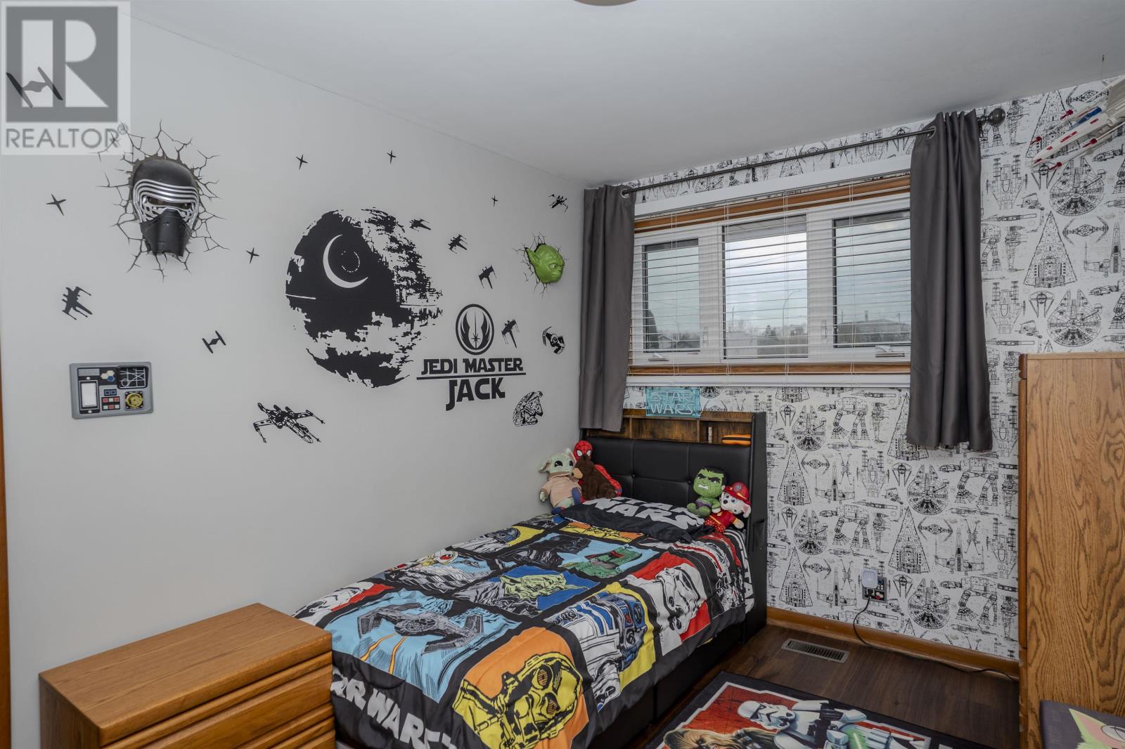 431 Cartier CT, Thunder Bay, Ontario, P7E6A9 — Photo 18