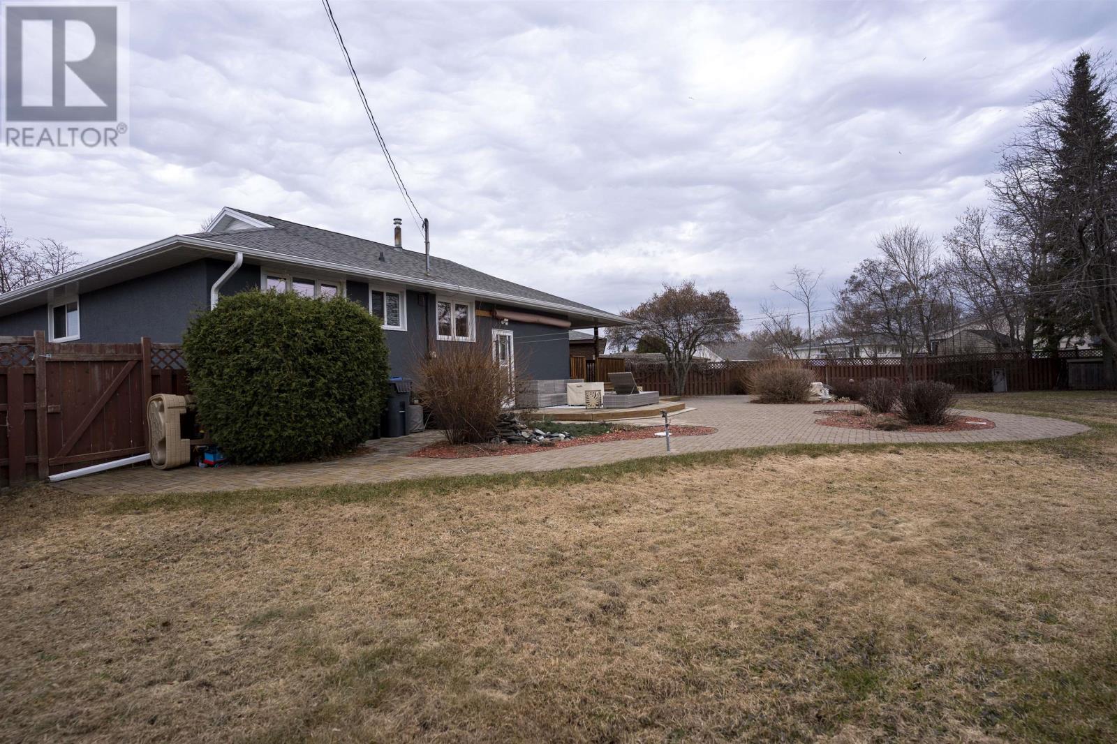 431 Cartier CT, Thunder Bay, Ontario, P7E6A9 — Photo 45