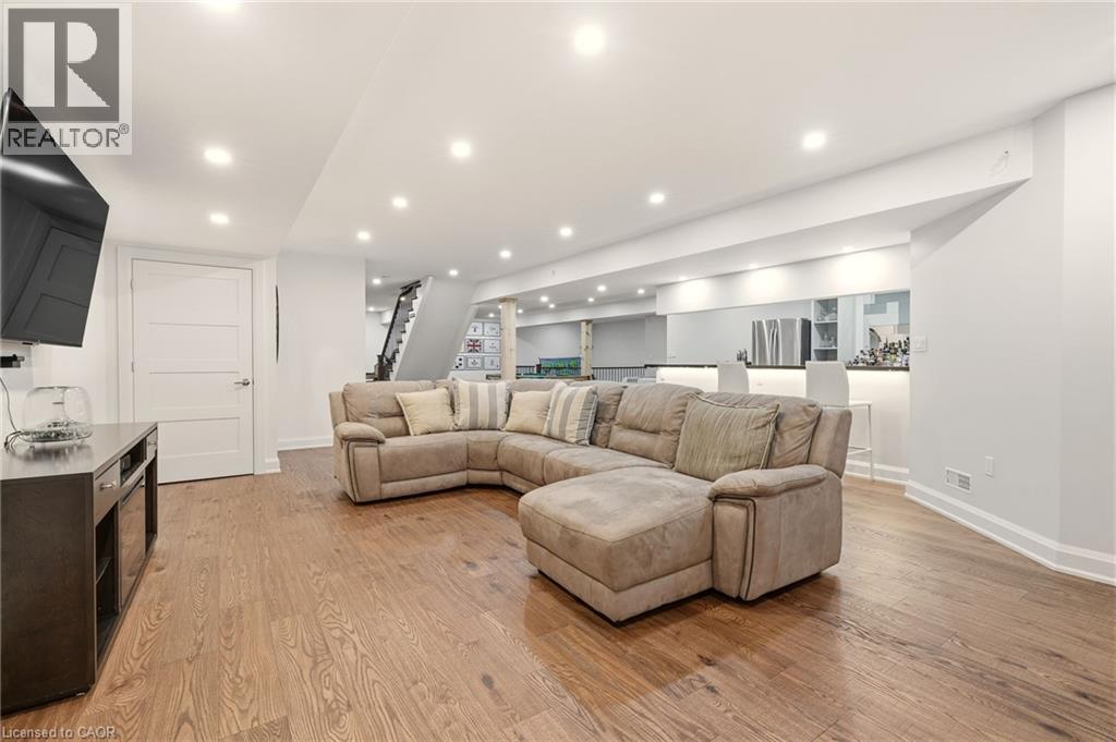 1354 NO 1 SIDE Road, Burlington, Ontario, L7P0R9 — Photo 42