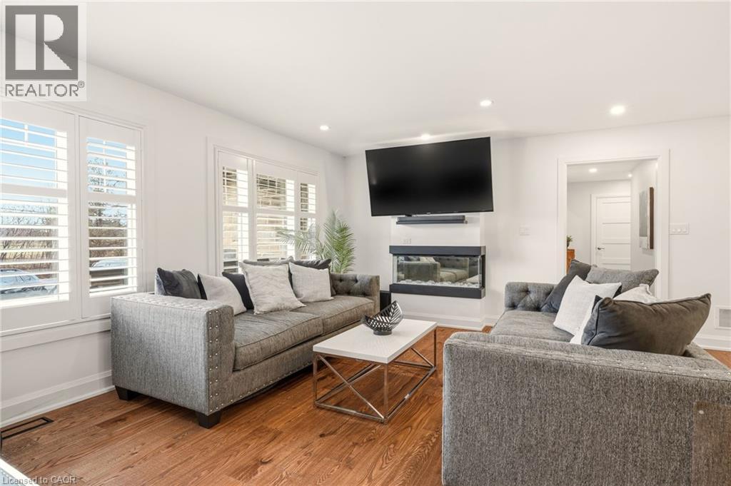 1354 NO 1 SIDE Road, Burlington, Ontario, L7P0R9 — Photo 6