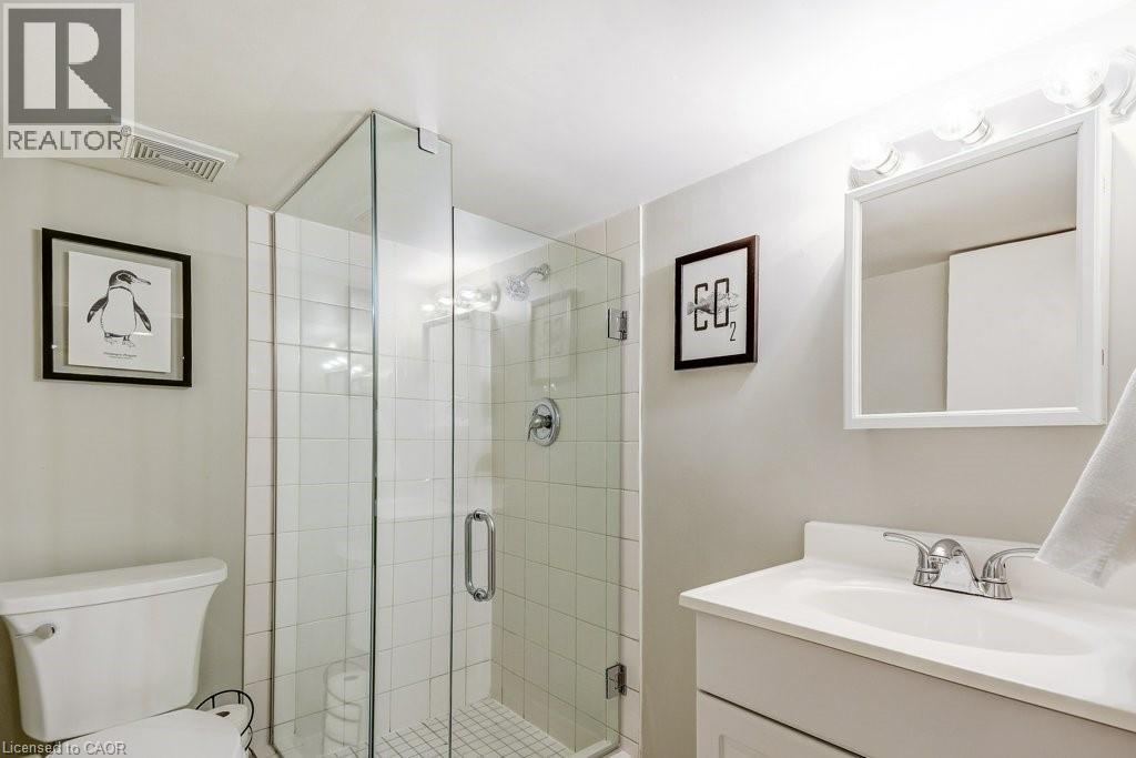 2180 CAROLINE Street, Burlington, Ontario, L7R1M3 — Photo 25