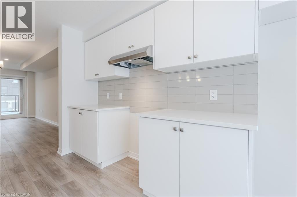 15 URBANE Boulevard, Kitchener, Ontario, N2E0H8 — Photo 16