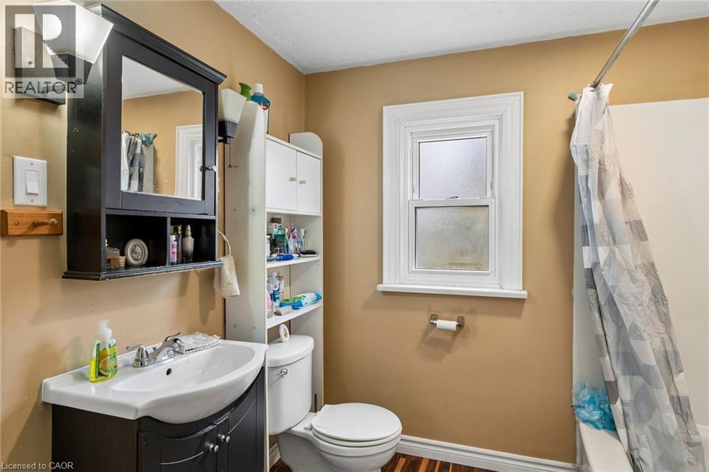 428 THOROLD Road, Welland, Ontario, L3C3W6 — Photo 12
