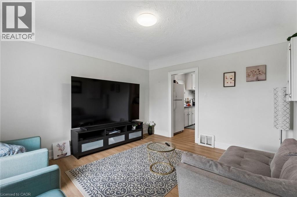 428 THOROLD Road, Welland, Ontario, L3C3W6 — Photo 4