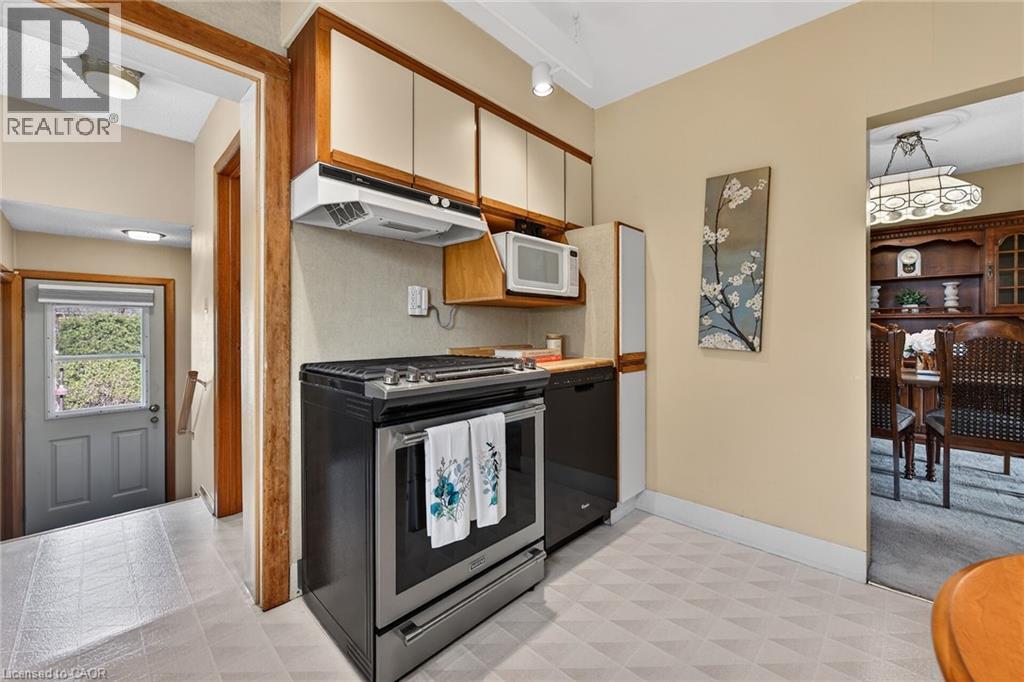 257 QUEENSDALE Avenue E, Hamilton, Ontario, L9A1L3 — Photo 15