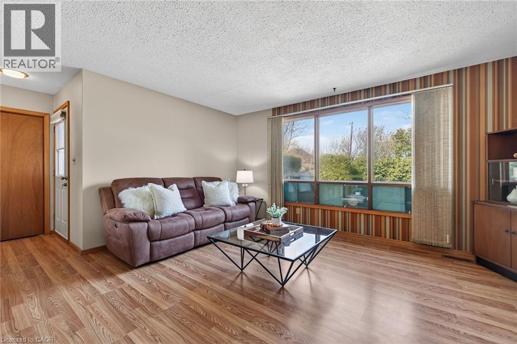 257 QUEENSDALE Avenue E, Hamilton, Ontario, L9A1L3 — Photo 23