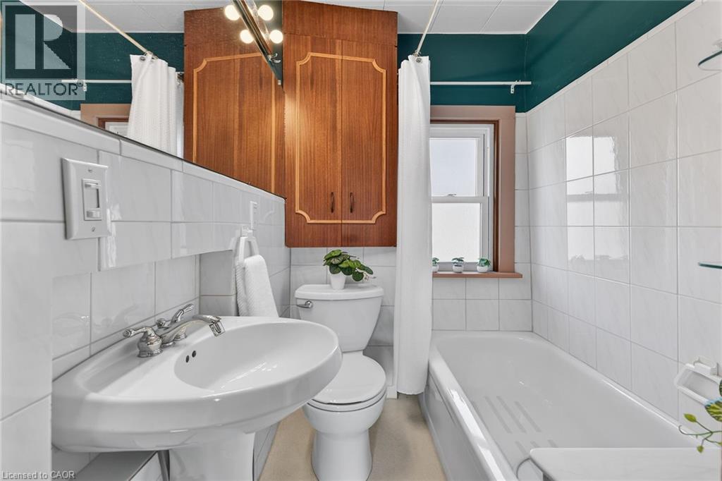 257 QUEENSDALE Avenue E, Hamilton, Ontario, L9A1L3 — Photo 38
