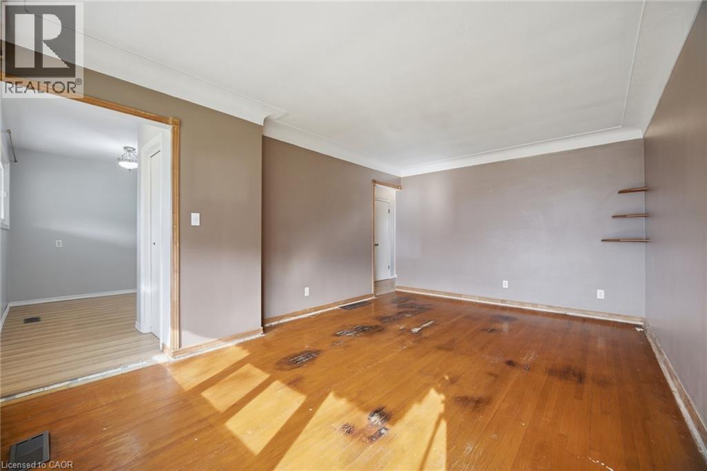 311 EAST 14TH Street, Hamilton, Ontario, L9A4C1 — Photo 10