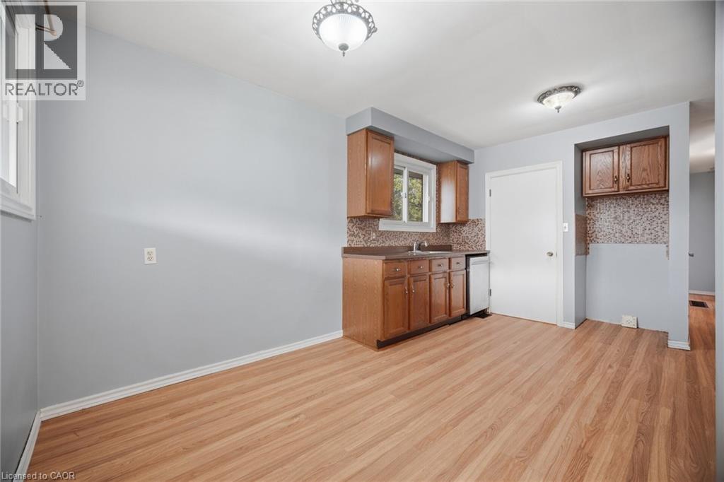 311 EAST 14TH Street, Hamilton, Ontario, L9A4C1 — Photo 13