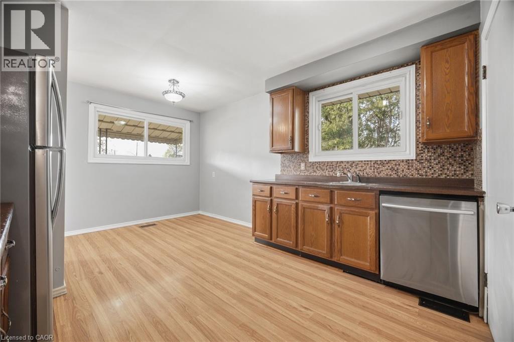 311 EAST 14TH Street, Hamilton, Ontario, L9A4C1 — Photo 15