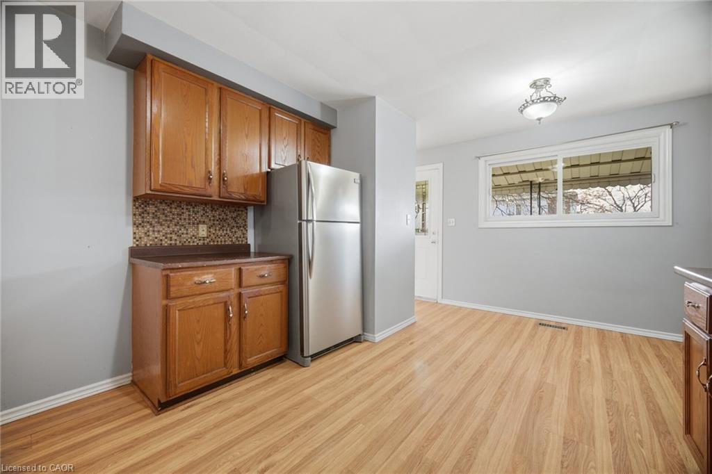 311 EAST 14TH Street, Hamilton, Ontario, L9A4C1 — Photo 17