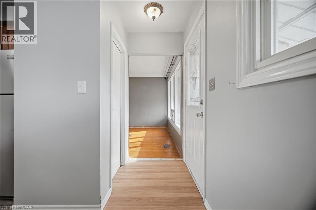 311 EAST 14TH Street, Hamilton, Ontario, L9A4C1 — Photo 9