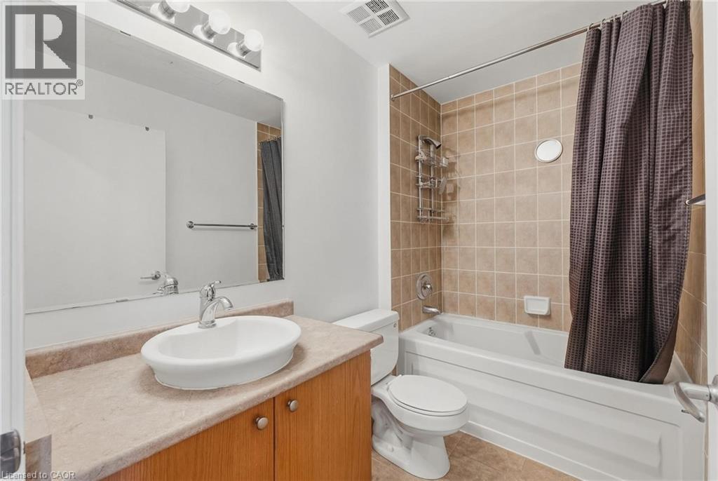 410 KING Street W Unit# 124, Kitchener, Ontario, N2G1C3 — Photo 7