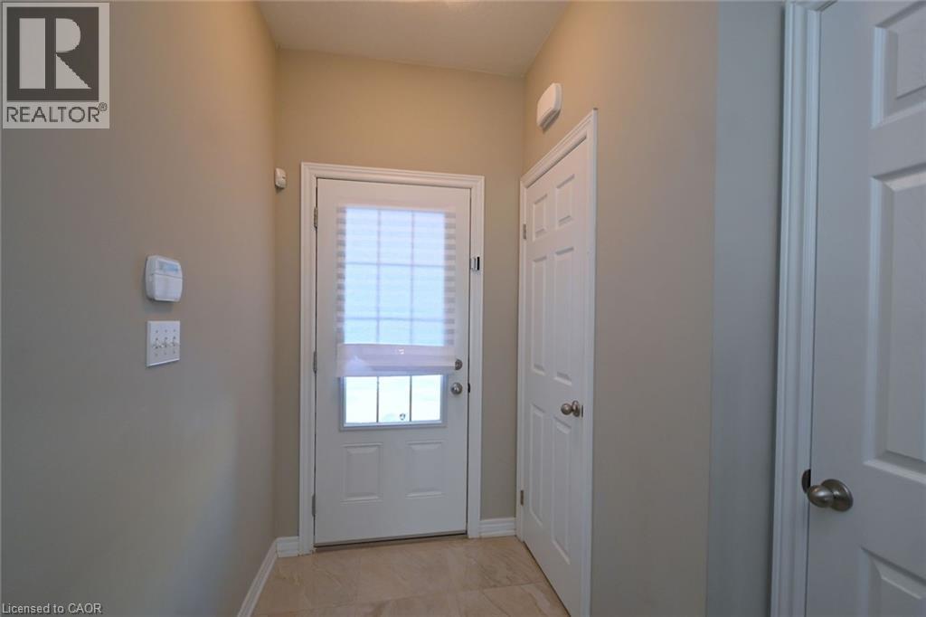 55 MADONNA Drive Unit# 12, Hamilton, Ontario, L0R1W0 — Photo 17