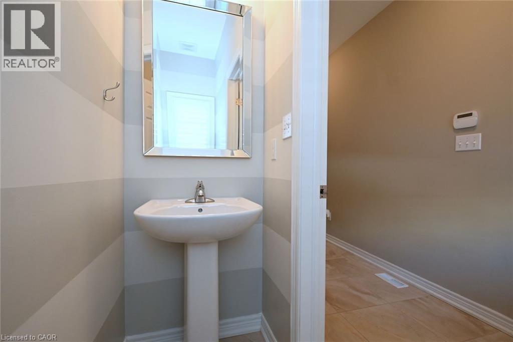 55 MADONNA Drive Unit# 12, Hamilton, Ontario, L0R1W0 — Photo 19