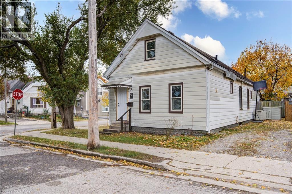 1 RATHGAR Street, London, Ontario, N5Z1Y3 — Photo 2