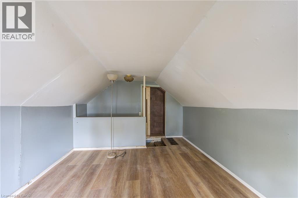 1 RATHGAR Street, London, Ontario, N5Z1Y3 — Photo 22