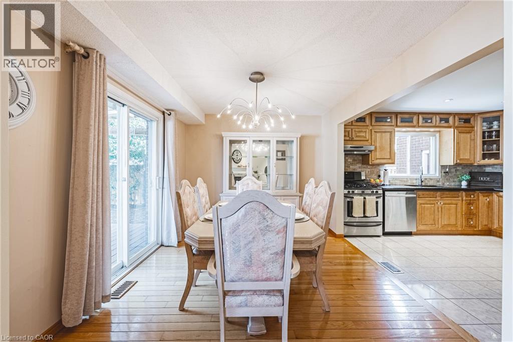 110 HIGHBURY Drive, Stoney Creek, Ontario, L8J3P4 — Photo 11