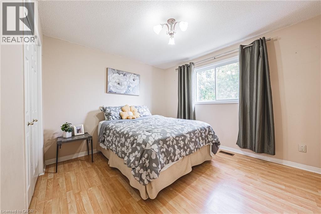 110 HIGHBURY Drive, Stoney Creek, Ontario, L8J3P4 — Photo 24