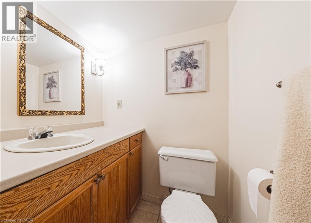 110 HIGHBURY Drive, Stoney Creek, Ontario, L8J3P4 — Photo 35