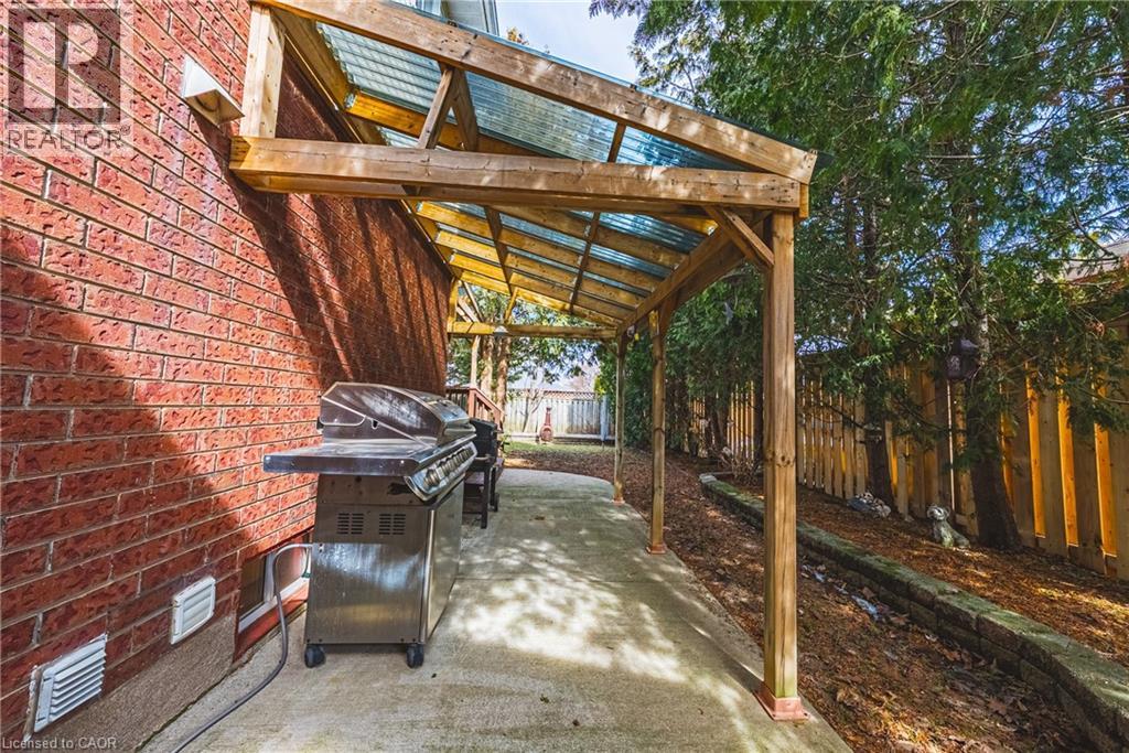 110 HIGHBURY Drive, Stoney Creek, Ontario, L8J3P4 — Photo 39