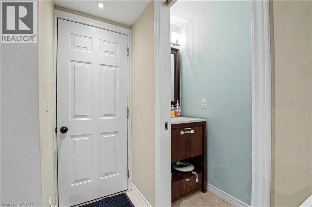 241 GUELPH Avenue, Cambridge, Ontario, N3C1A9 — Photo 13