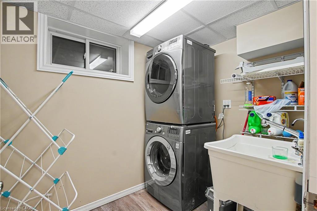 241 GUELPH Avenue, Cambridge, Ontario, N3C1A9 — Photo 23