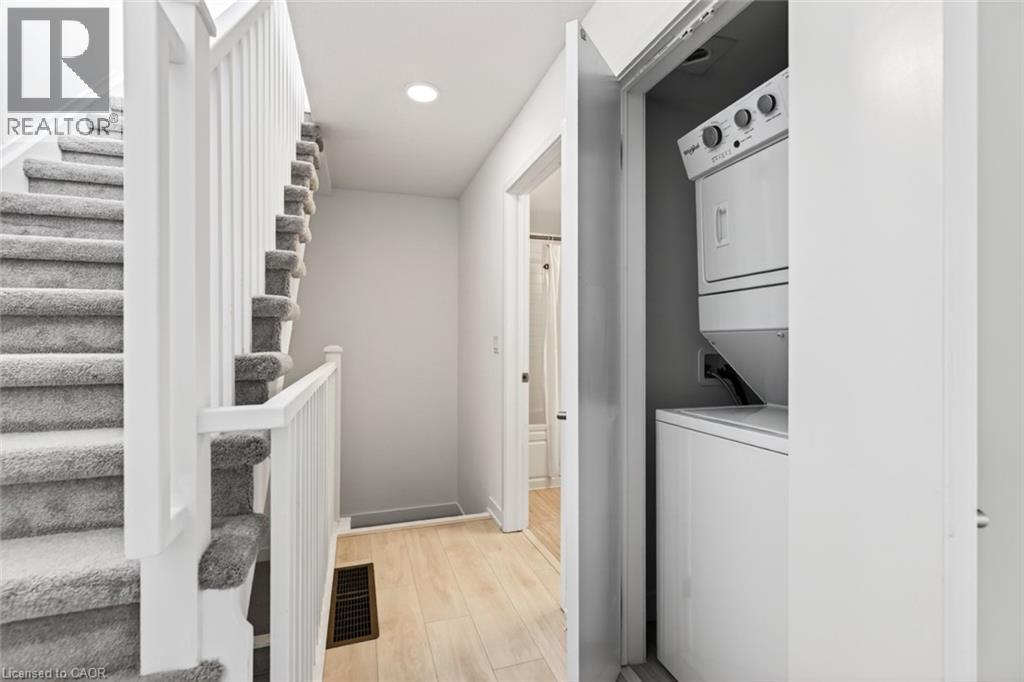 1121 COOKE Boulevard Unit# 32, Burlington, Ontario, L7T0C3 — Photo 26